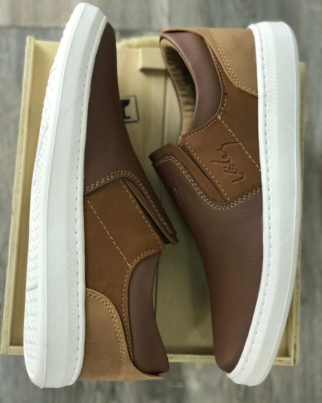 Mocasin Velez